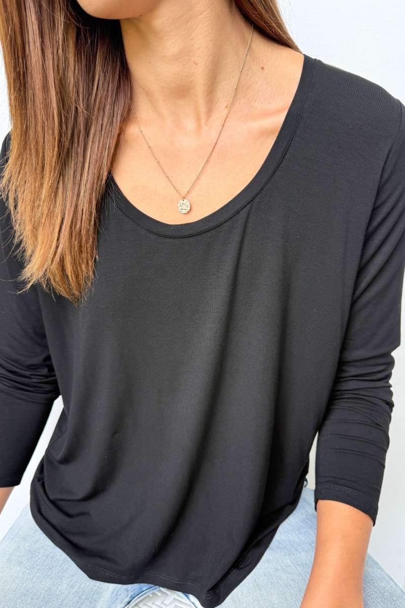 Long Sleeve Everyday Scoop Tee - Image 2