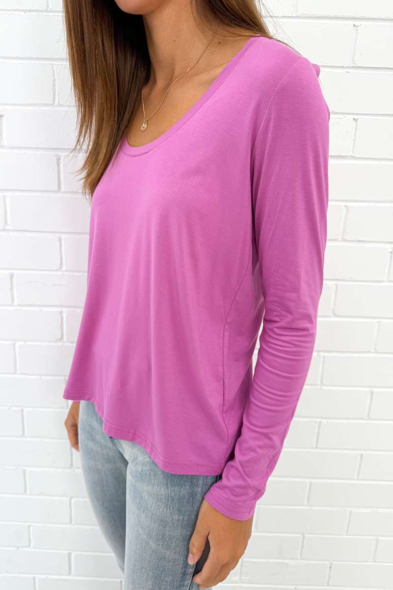 Long Sleeve Everyday Scoop Tee - Image 19