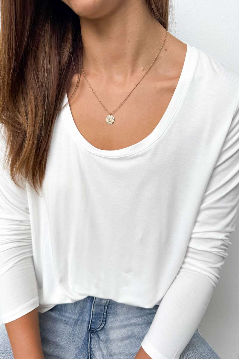 Long Sleeve Everyday Scoop Tee - Image 12