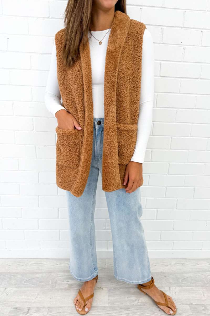 Midi Teddy Vest - Image 10