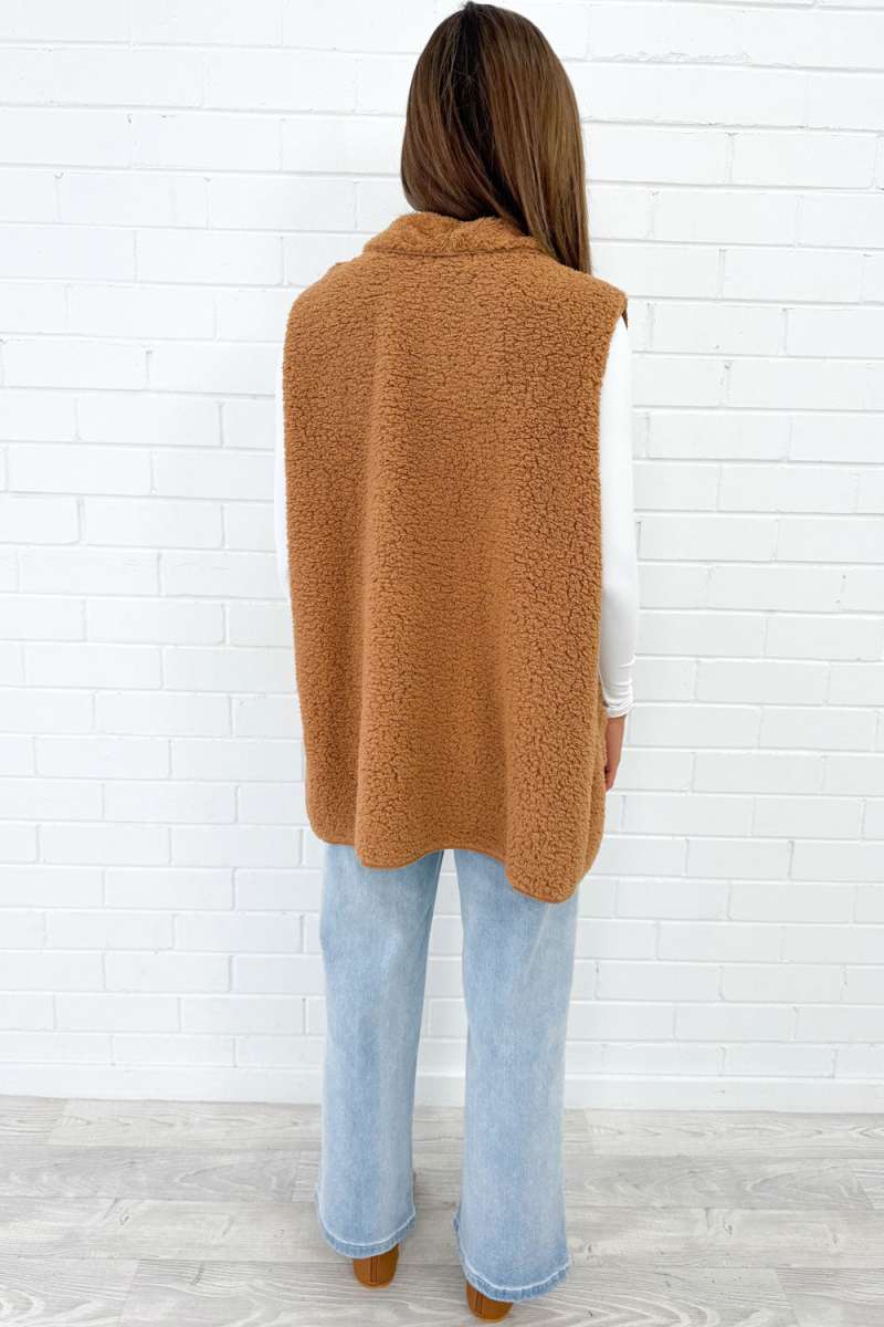 Midi Teddy Vest - Image 13