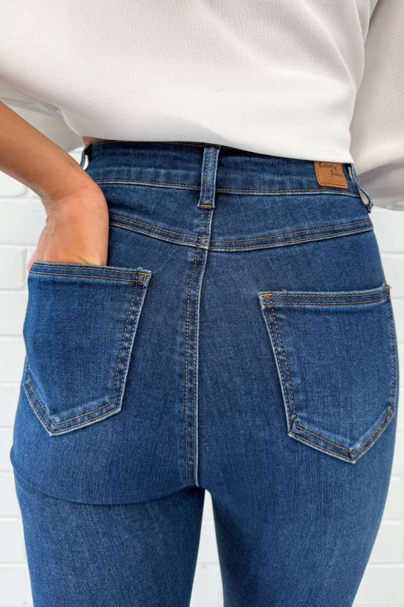 Reign Jeans - Image 10