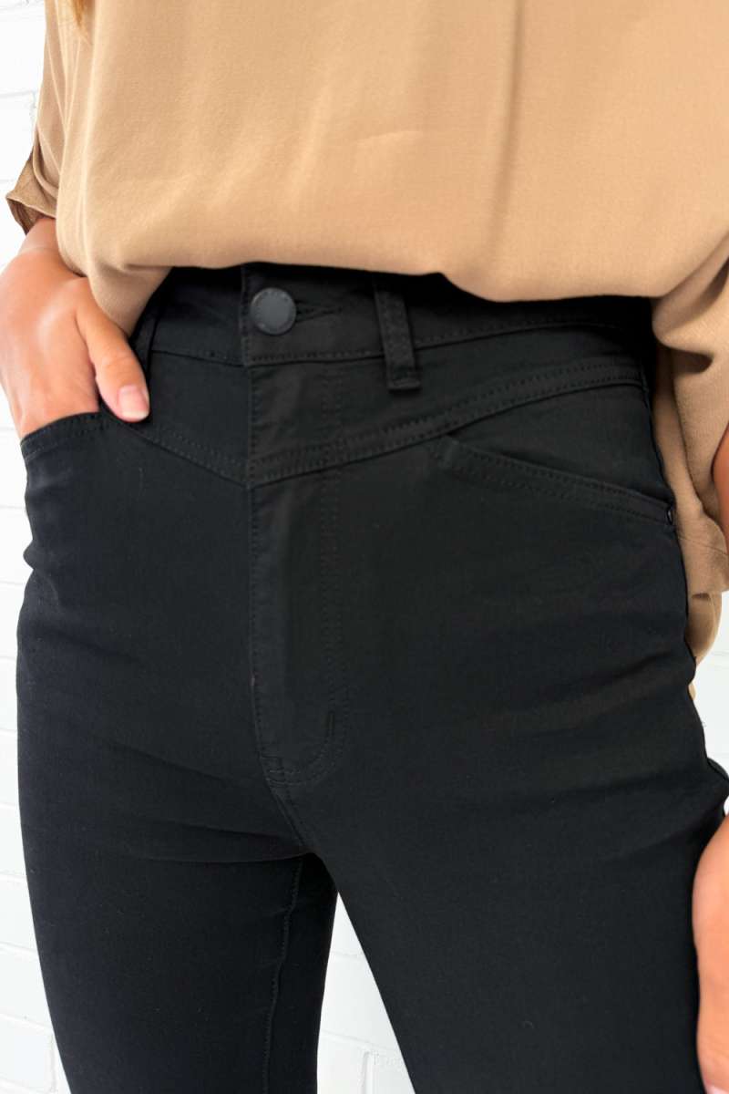 Reign Jeans